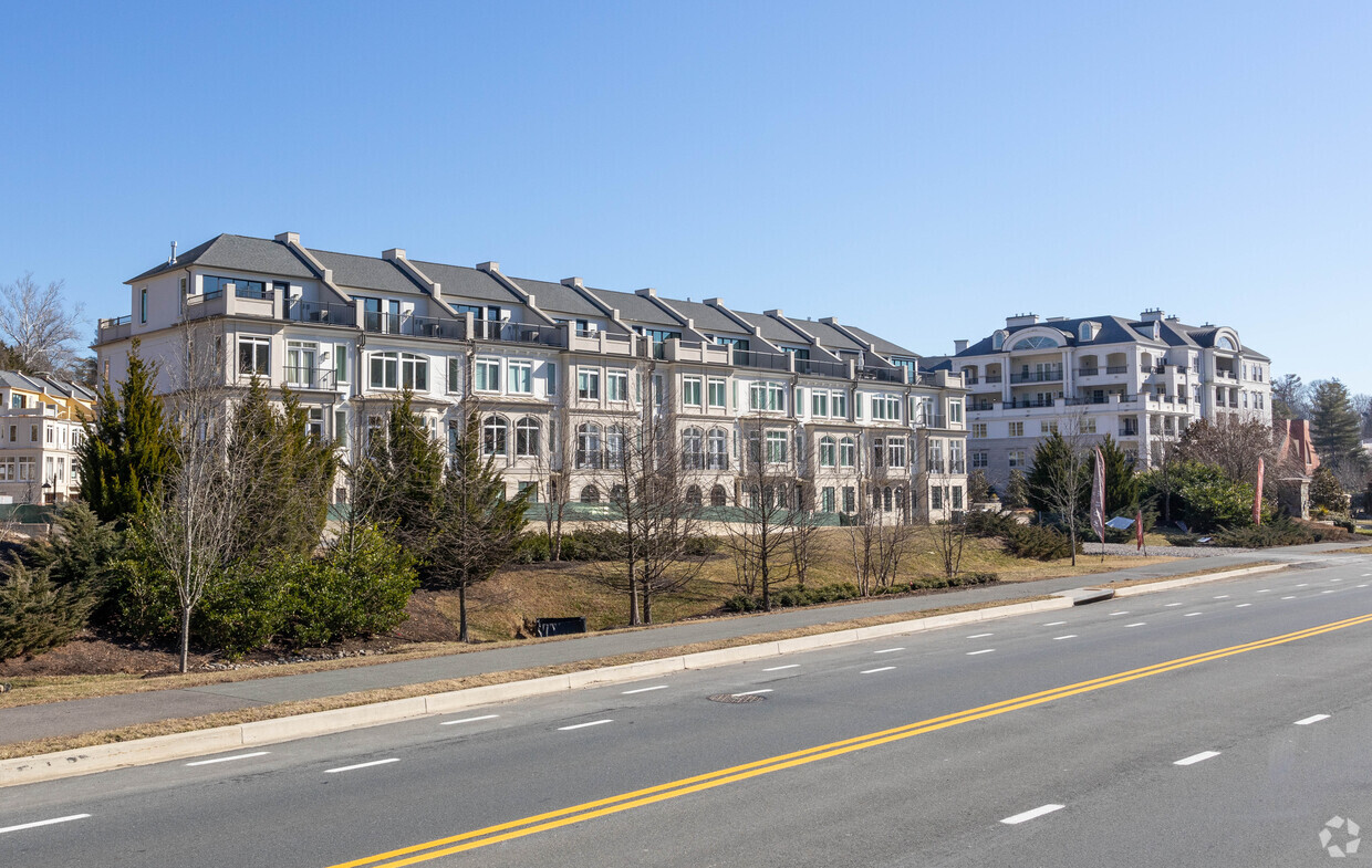 Primary Photo - The Estate Condos at Quarry Springs