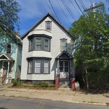 Building Photo - 159 Front St