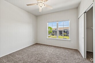 3BR, 2BR - 1,083SF - 2nd Bedroom - Champions Crossing