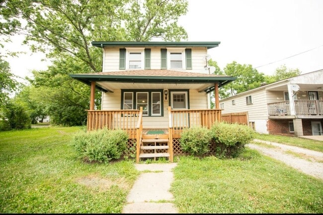 Building Photo - 955 Concord Ave