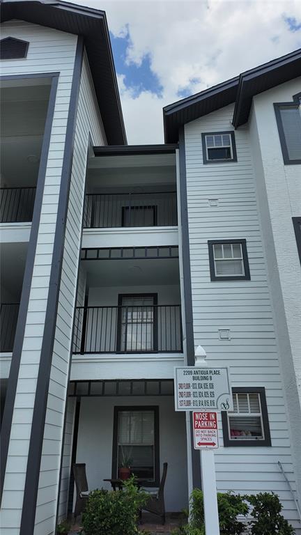Building Photo - 2209 Antigua Pl