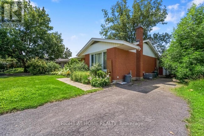 Photo du bâtiment - 1252 Tompkins St