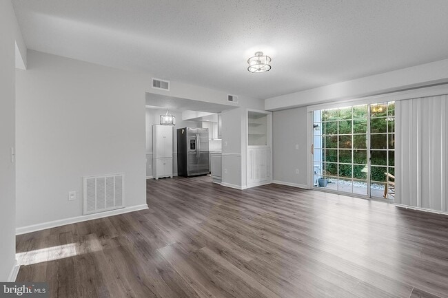 Foto del edificio - 110 Prosperity Ave SE