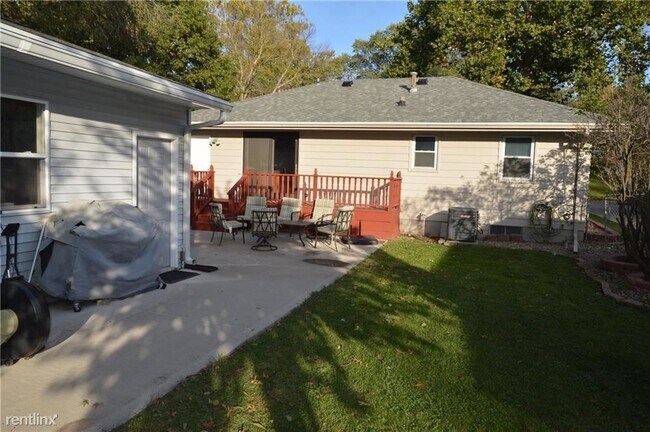 Building Photo - 3 br, 2 bath House - 2730 59th St