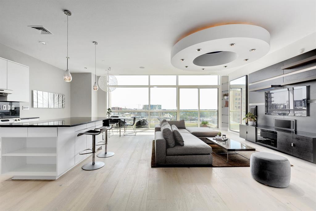 Foto del edificio - 555 E 5th St.