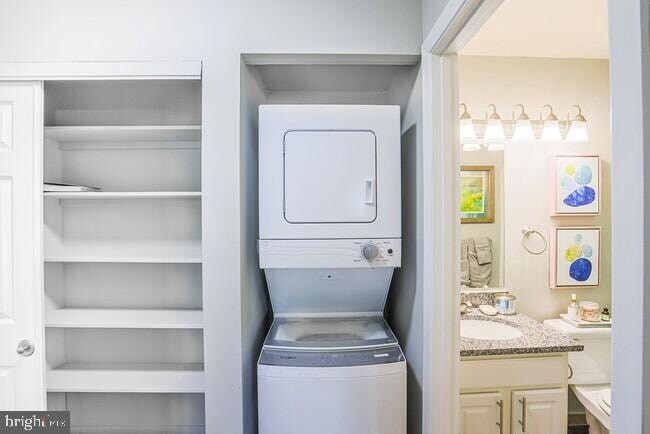 Foto del edificio - 203 Idlewild Rd