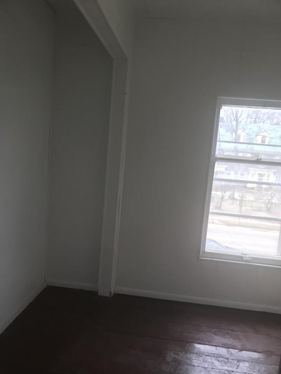 Foto del edificio - 614 1/2 W Stephenson St-614.5 W Stephenson