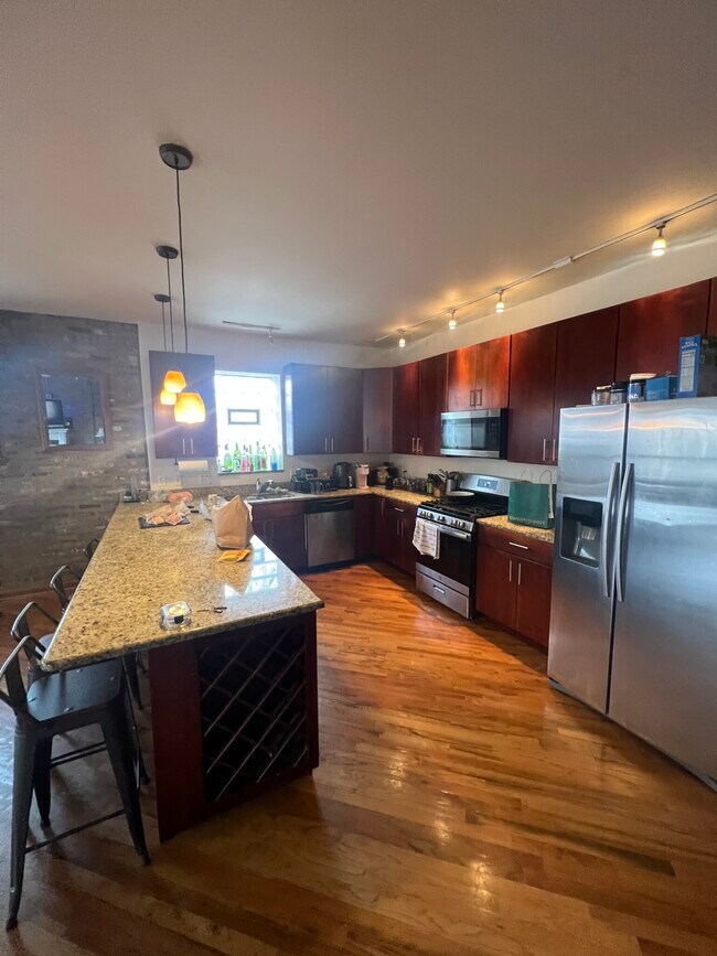 Foto del edificio - 2649 N Washtenaw Ave