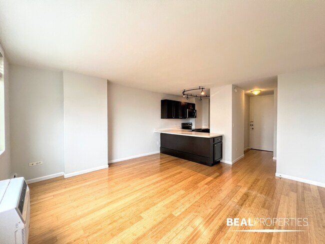 Foto del edificio - 1344 N. Dearborn St.