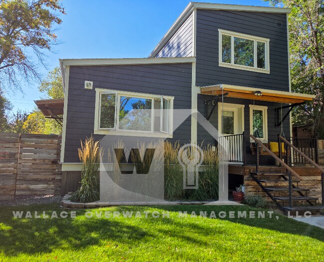 Foto del edificio - 108 3rd Ave E