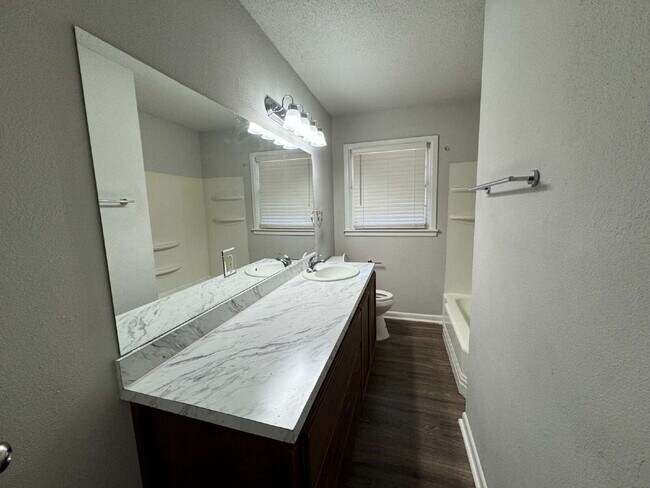 Foto del edificio - Cute, updated 3 bedroom!