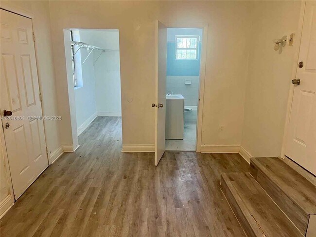Foto del edificio - 1801 NW 88th St