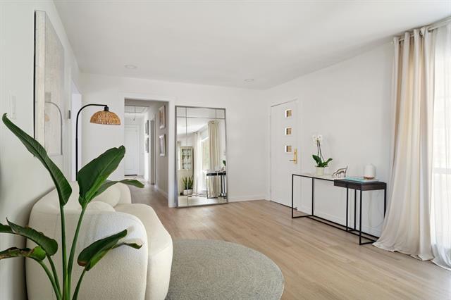 Foto del edificio - 905 Tarryall Dr