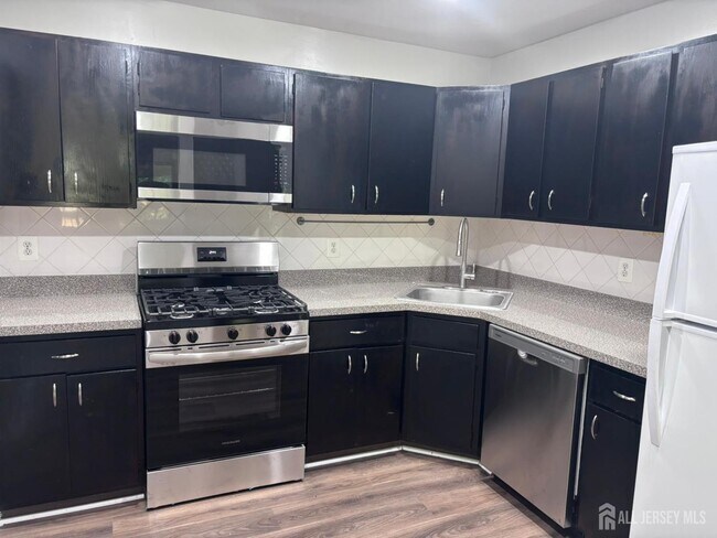Foto del edificio - 40 Crabapple Ln