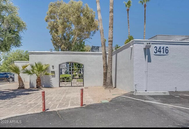 Building Photo - 3416 N 44th St