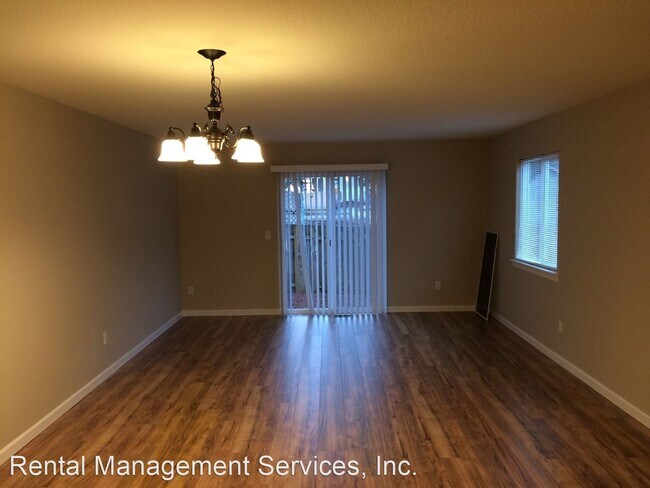 Foto del edificio - 2724-2730 SE 87th Ave