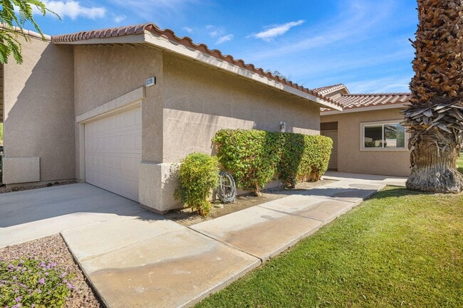 Building Photo - 82998 Lancaster Way