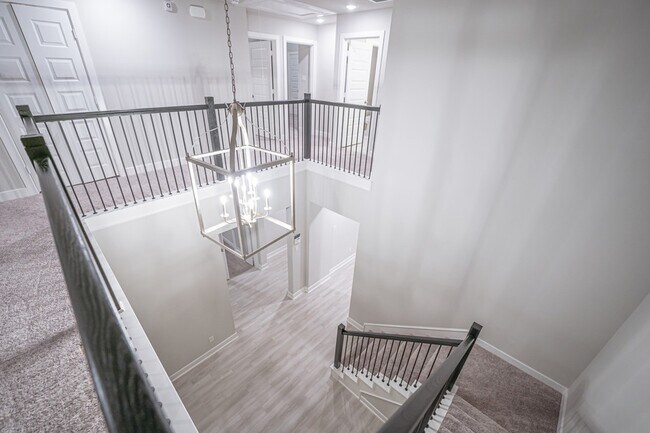 Foto del edificio - 5219 Birch Shadow Dr