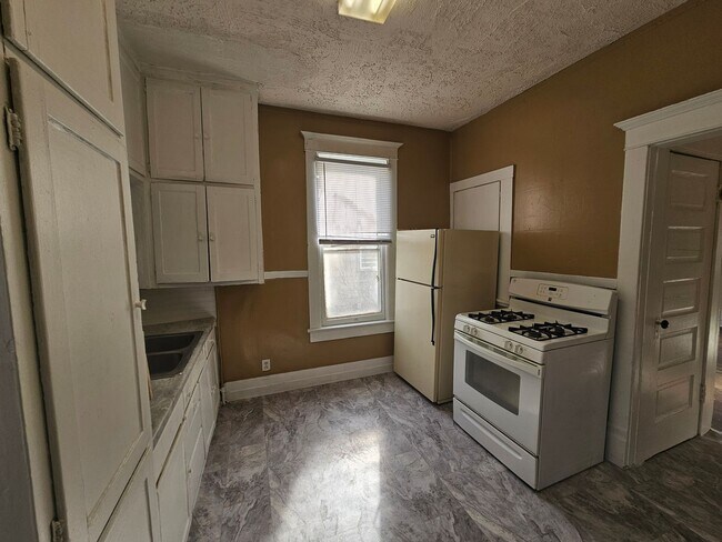 Foto del edificio - 706 Spring St