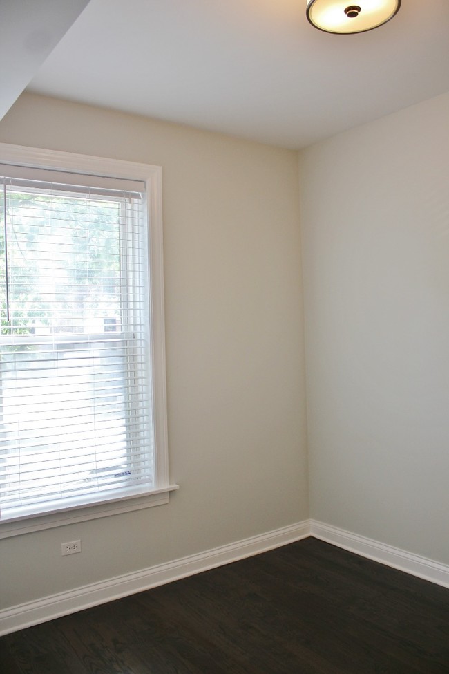 Foto del edificio - Southport Corridor 1 Bedroom Apartment