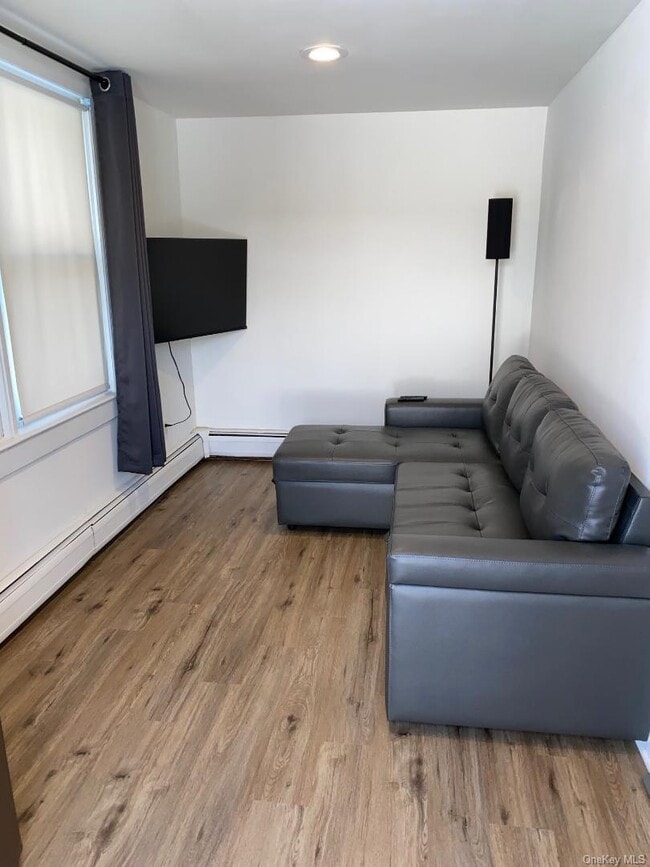 Building Photo - 87 Deltic Rd