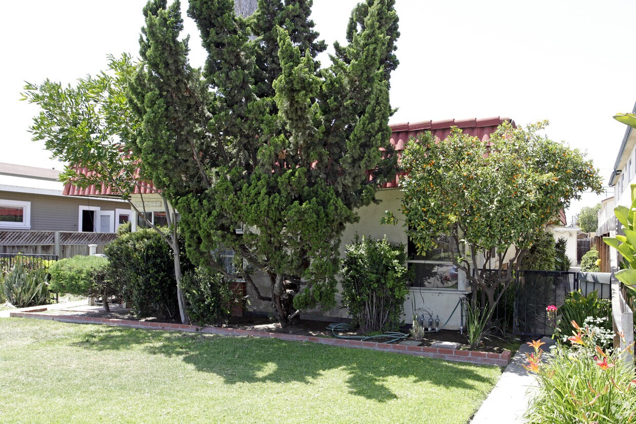 Foto del edificio - 4426-4432 Louisiana St