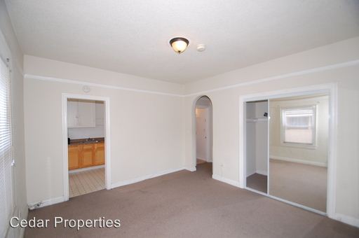 Foto del edificio - 1942 47th Ave