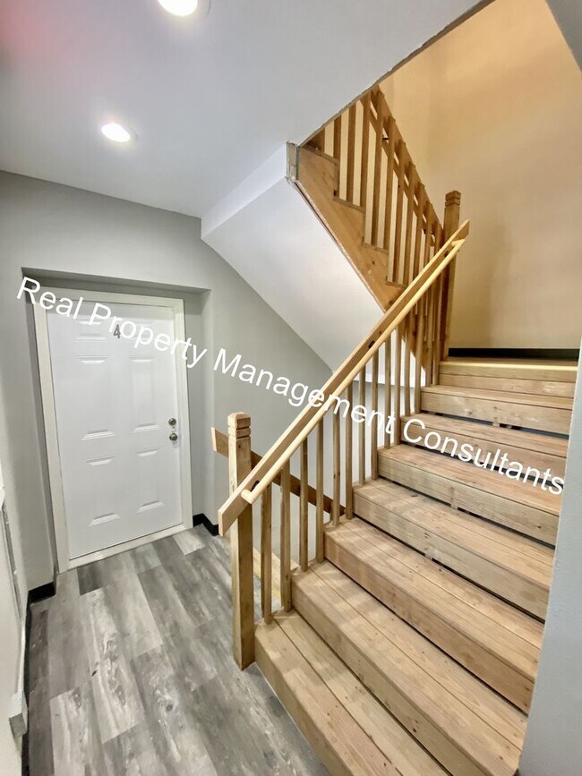 Foto del edificio - Renovated 3-Bedroom Home! Deposit Free Living Available via Obligo