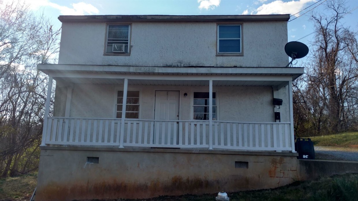 Foto principal - 2 br, 1 bath House - 15A McKinley Street