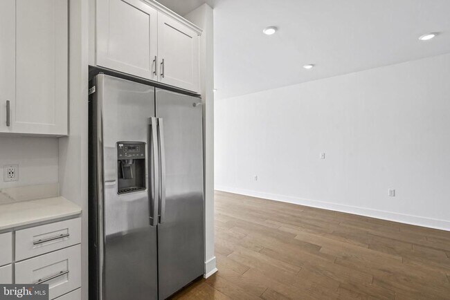 Foto del edificio - 140 Leona Stewart Ln