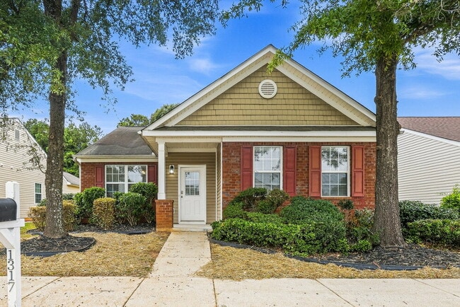 Building Photo - 1317 Winwood Dr