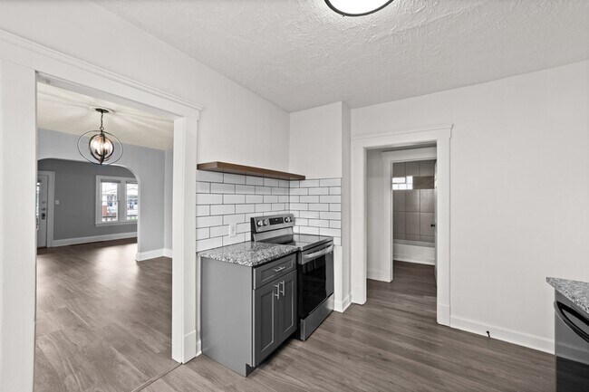 Foto del edificio - 4613 Spokane Ave