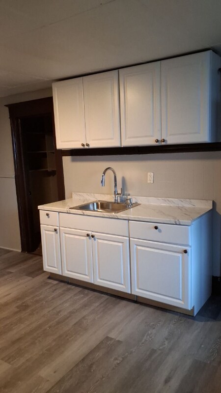 Building Photo - 37 Clinton Ave Building Photo - 37 Clinton Ave