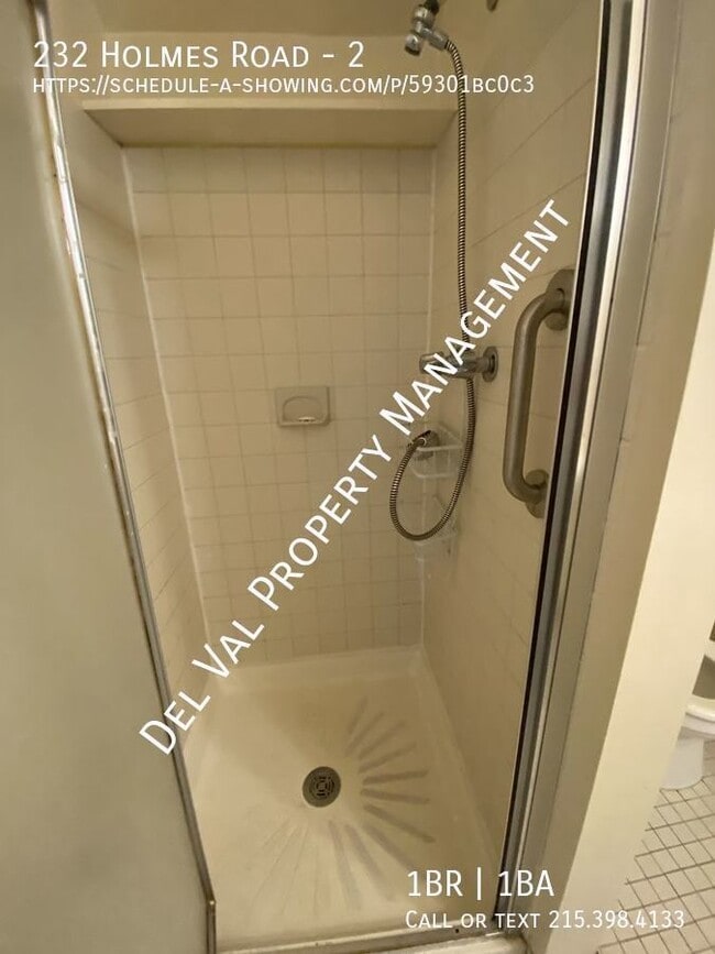 Building Photo - Improved Price! Tranquil 1-Bedroom Haven i...
