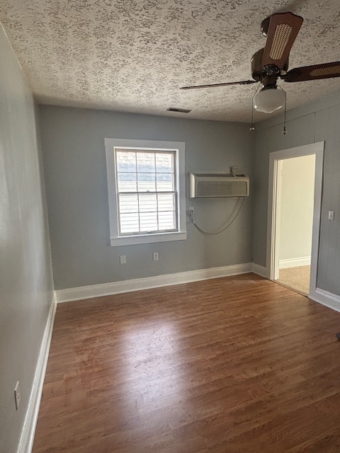 Building Photo - 127 W Hickman St
