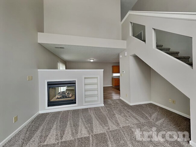 Building Photo - 6674 Largo Ln