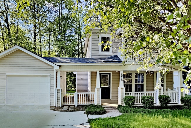 Building Photo - 8219 Braids Bend Ct