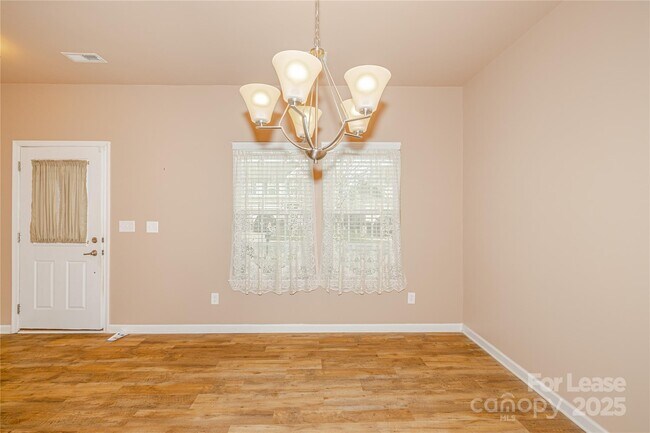 Foto del edificio - 7402 Dover Mill Dr SW
