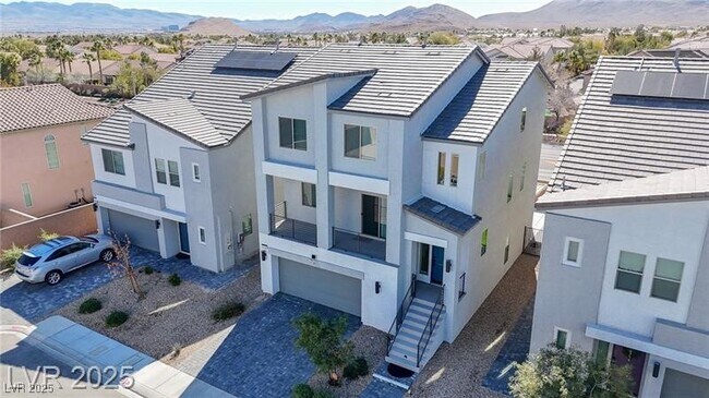 Foto del edificio - 5745 Becklow Gdns Ave
