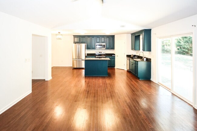 Foto del edificio - 6155 Dodson Rd