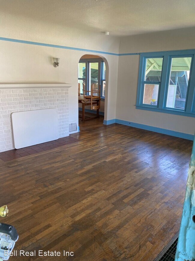 Building Photo - 4 br, 2 bath House - 1814 Garden Avenue