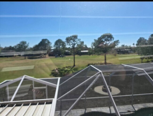 Foto del edificio - 12935 Carlington Ln