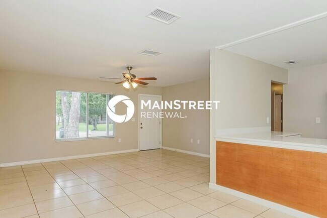 Building Photo - 3 Bedroom Pet-Friendly Home in COCOA, FL with Main Street Renewal