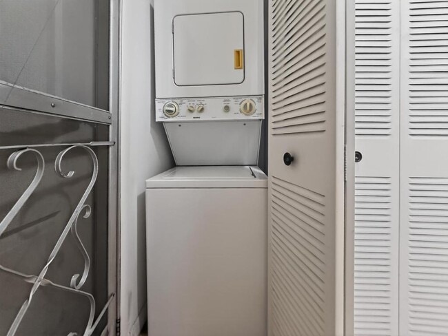 Building Photo - 10409 NW 11th St