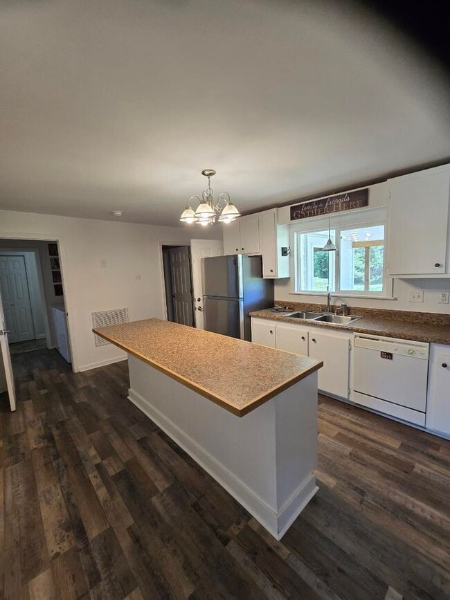 Foto del edificio - 501 Anderson Ridge Rd