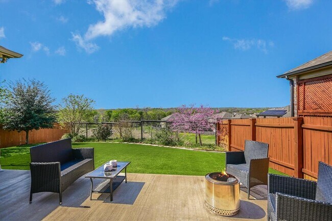 Foto del edificio - 7216 Kilday Cv