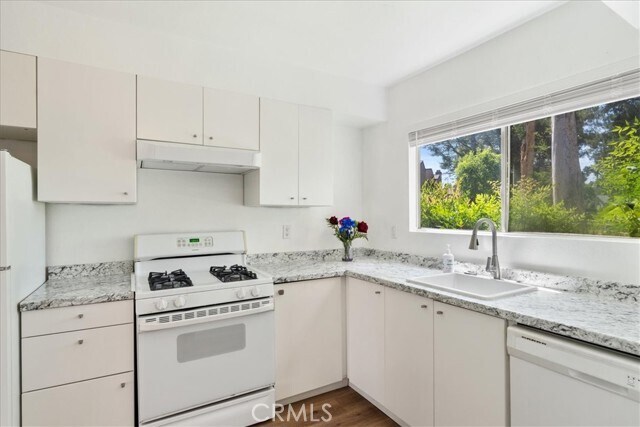 Foto del edificio - 162 Tamarisk St