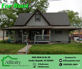 Building Photo - 208 28th St Dr SE