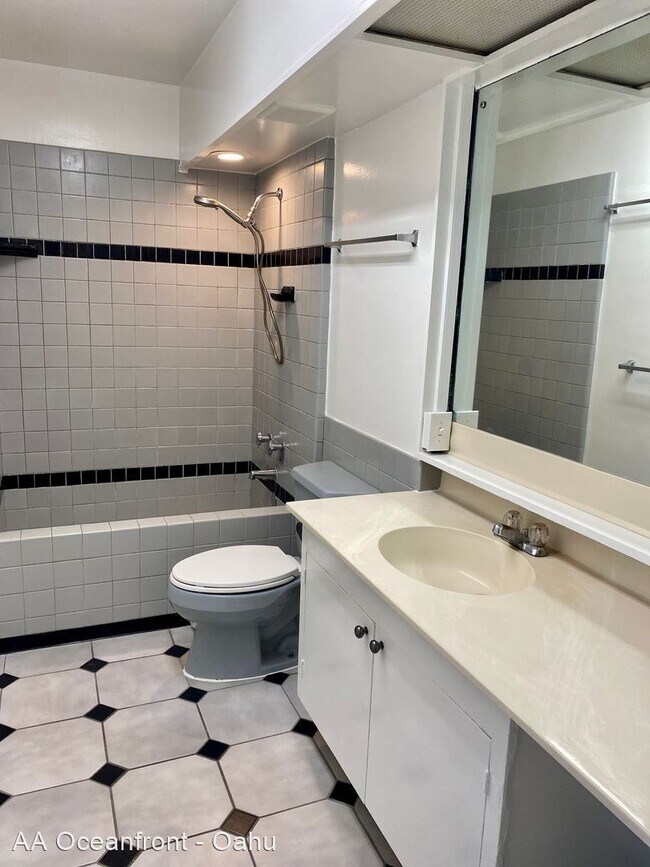 Building Photo - 1 br, 1 bath House - 3045 Pualei Circle B-111