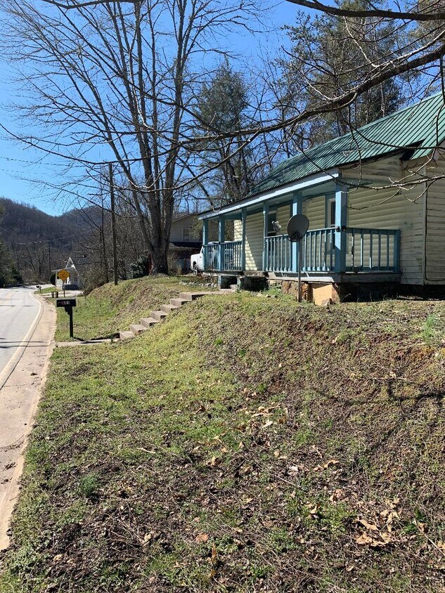 Primary Photo - 245 Cope Creek Rd